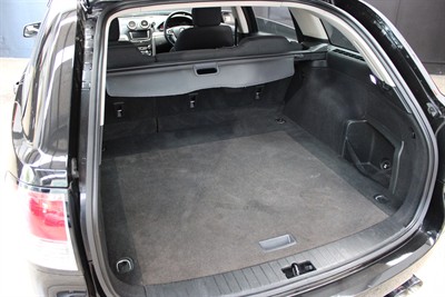 2011 Holden Commodore - Thumbnail