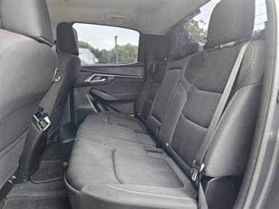 2021 Isuzu D-Max - Thumbnail