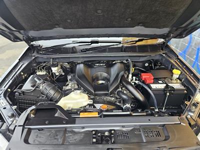 2021 Isuzu D-Max - Thumbnail