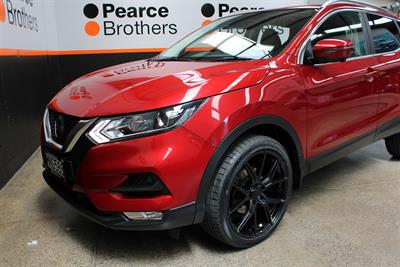 2019 Nissan Qashqai - Thumbnail