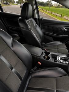 2017 Holden Commodore - Thumbnail