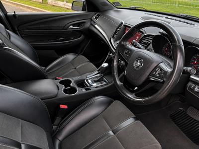 2017 Holden Commodore - Thumbnail