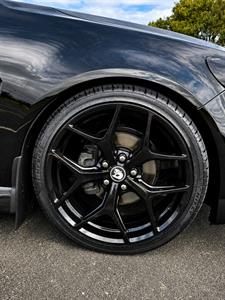 2017 Holden Commodore - Thumbnail