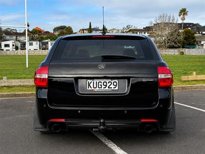 2017 Holden Commodore - Thumbnail