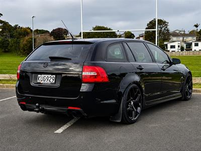 2017 Holden Commodore - Thumbnail
