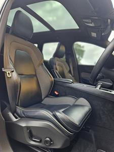 2021 Volvo XC60 - Thumbnail
