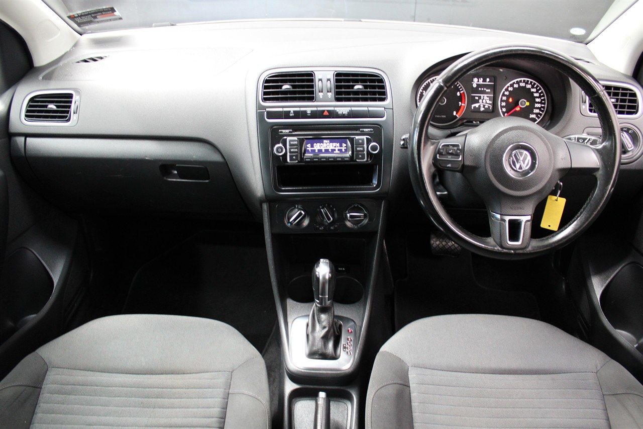 2014 Volkswagen POLO