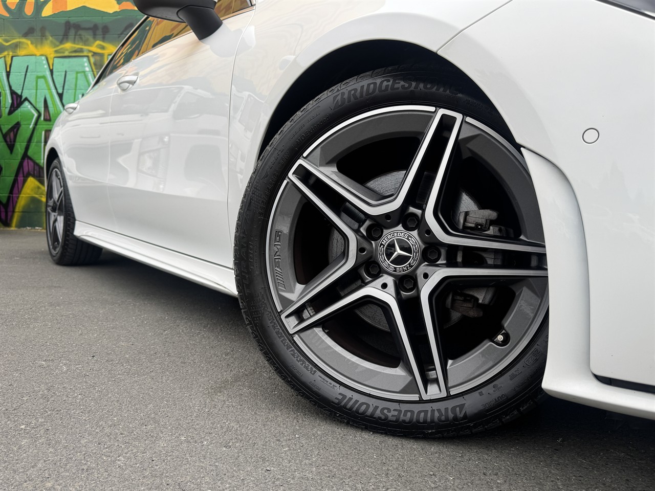 2024 Mercedes-Benz CLA 200