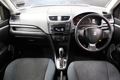 2014 Suzuki Swift - Thumbnail