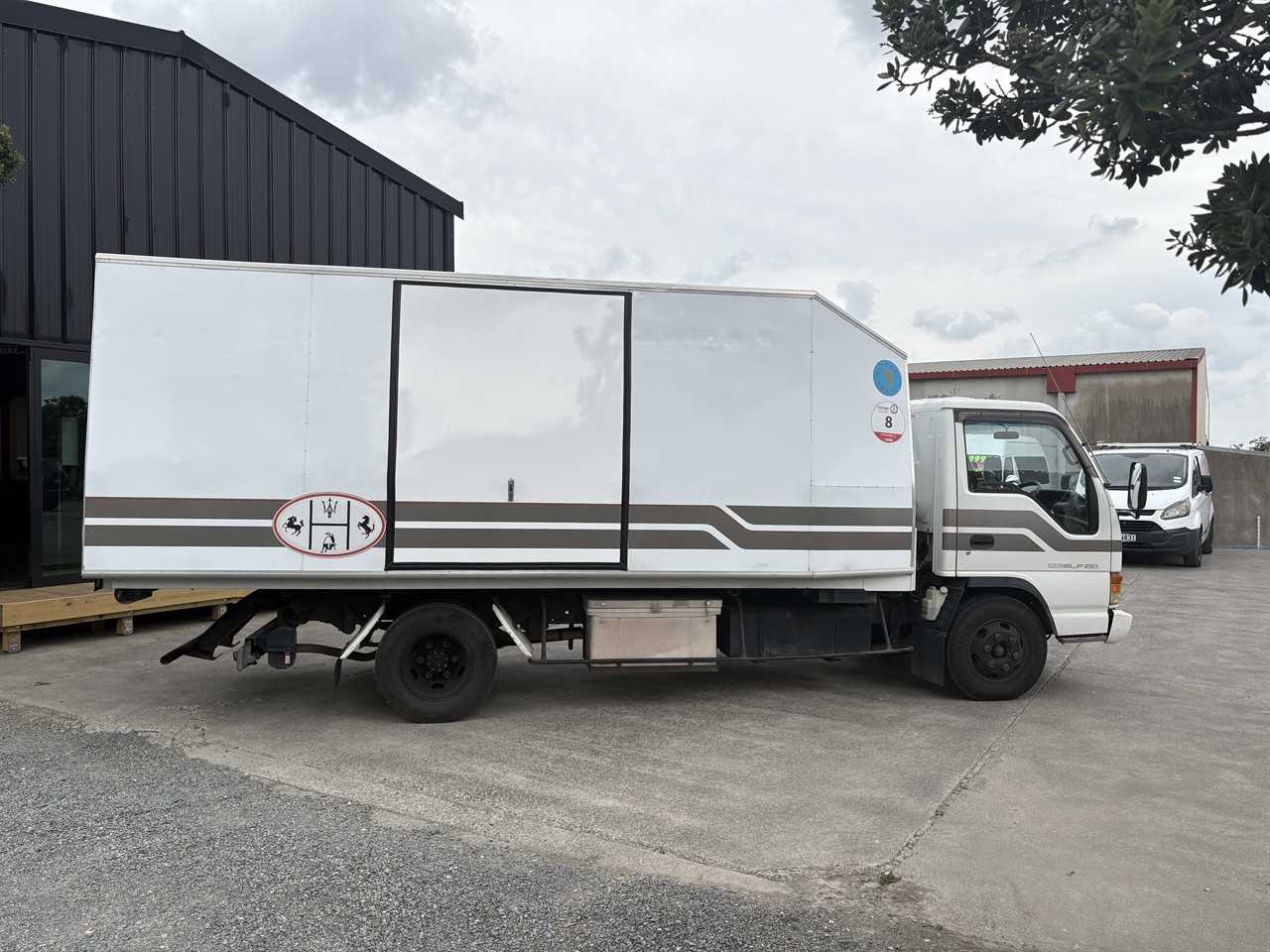 1997 Isuzu Elf