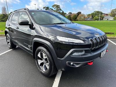 2016 Jeep Cherokee - Thumbnail