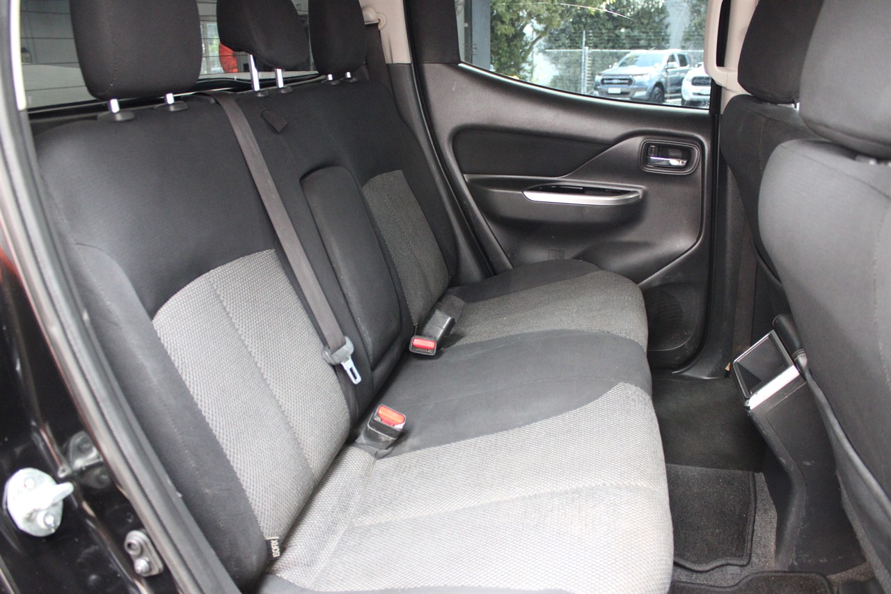 2022 Mitsubishi Triton