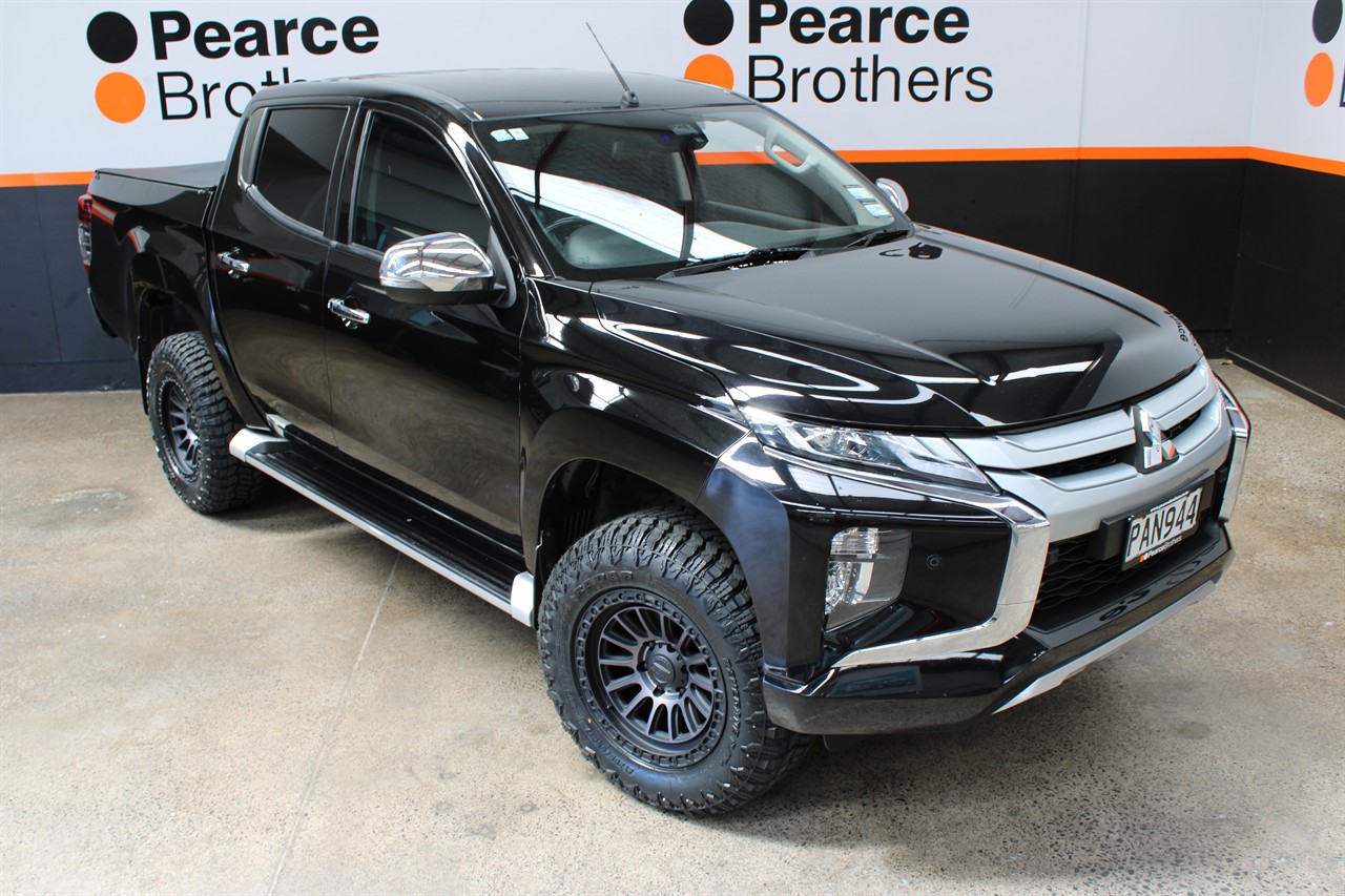 2022 Mitsubishi Triton