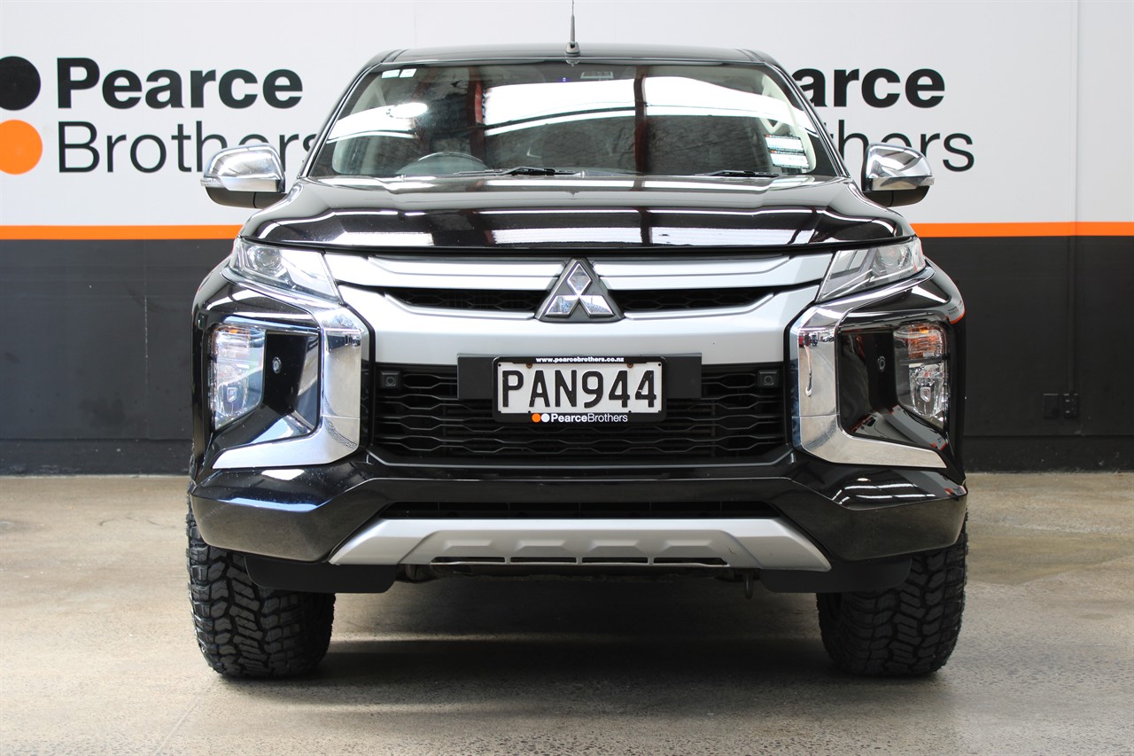 2022 Mitsubishi Triton