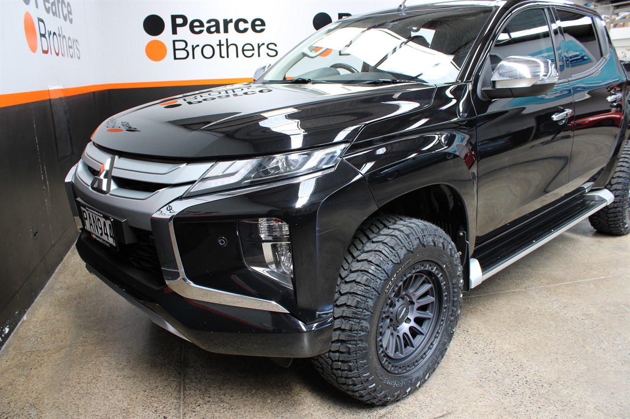 2022 Mitsubishi Triton