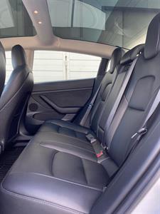 2022 Tesla Model 3 - Thumbnail