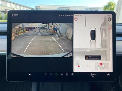 2022 Tesla Model 3 - Thumbnail