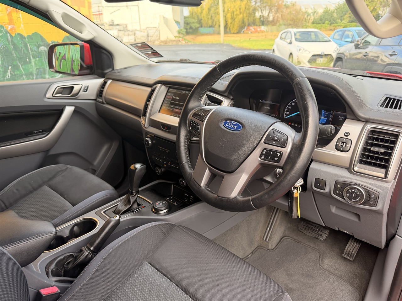 2016 Ford Everest