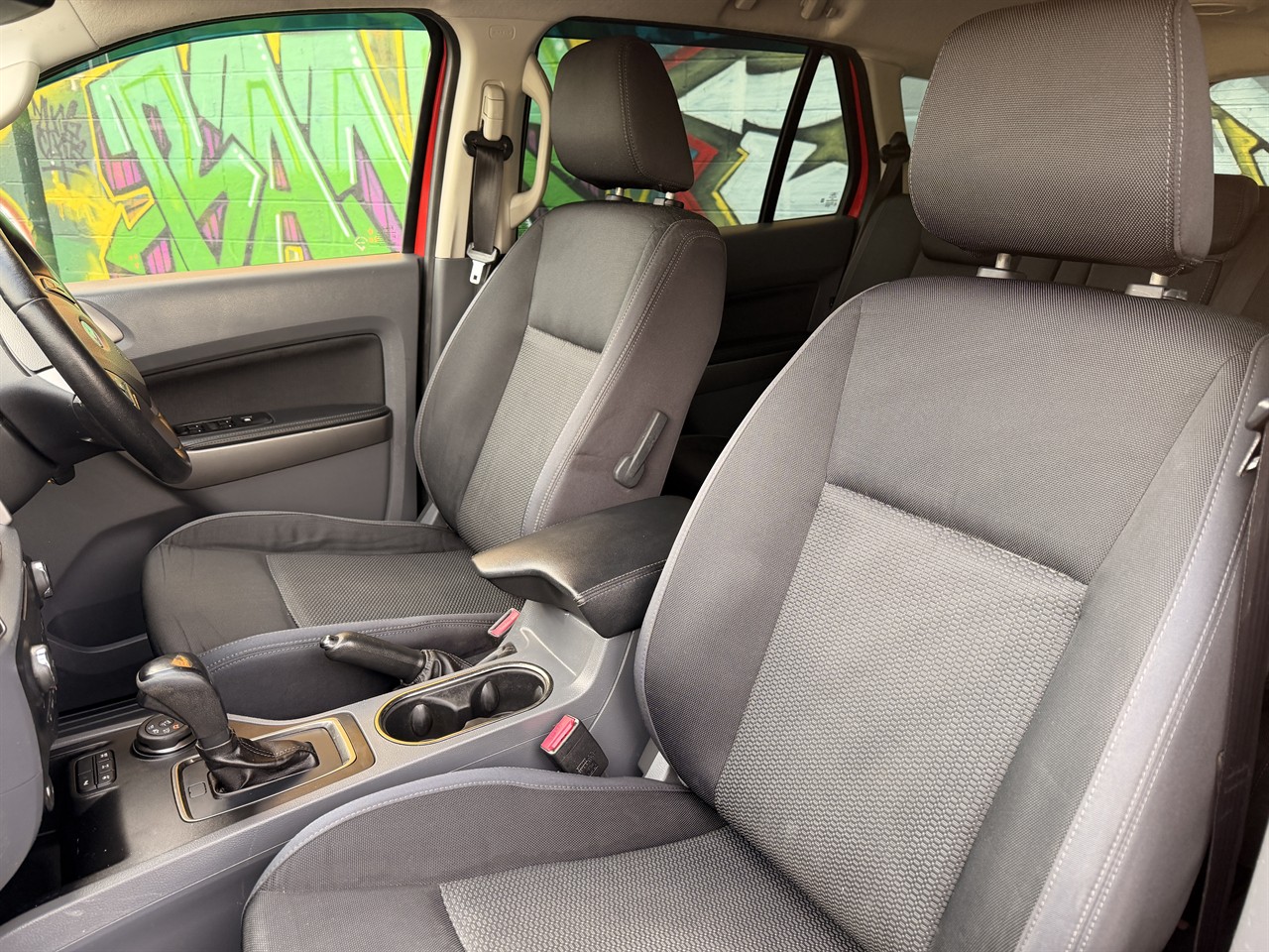 2016 Ford Everest