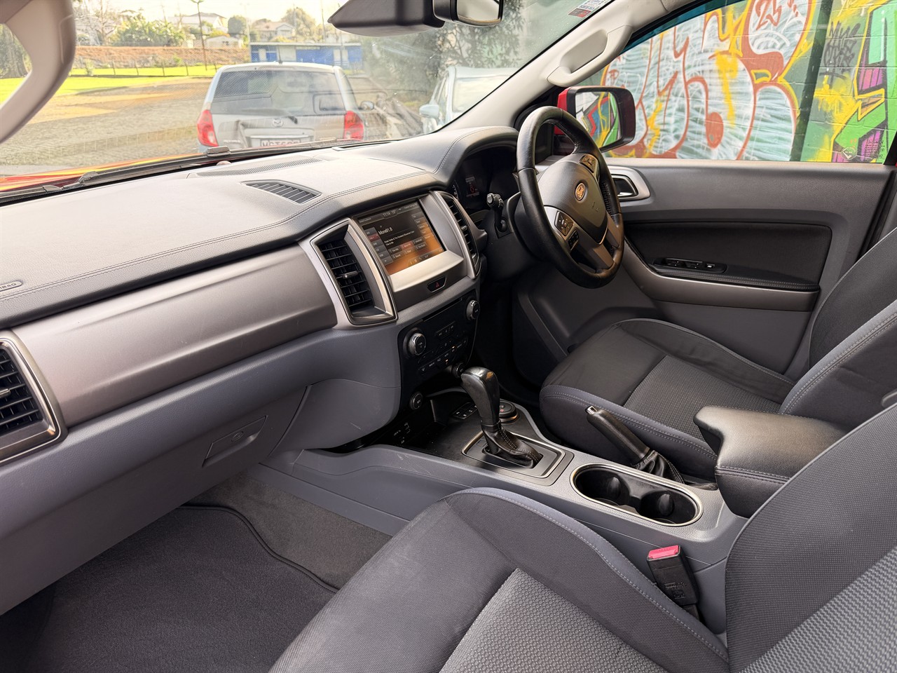 2016 Ford Everest