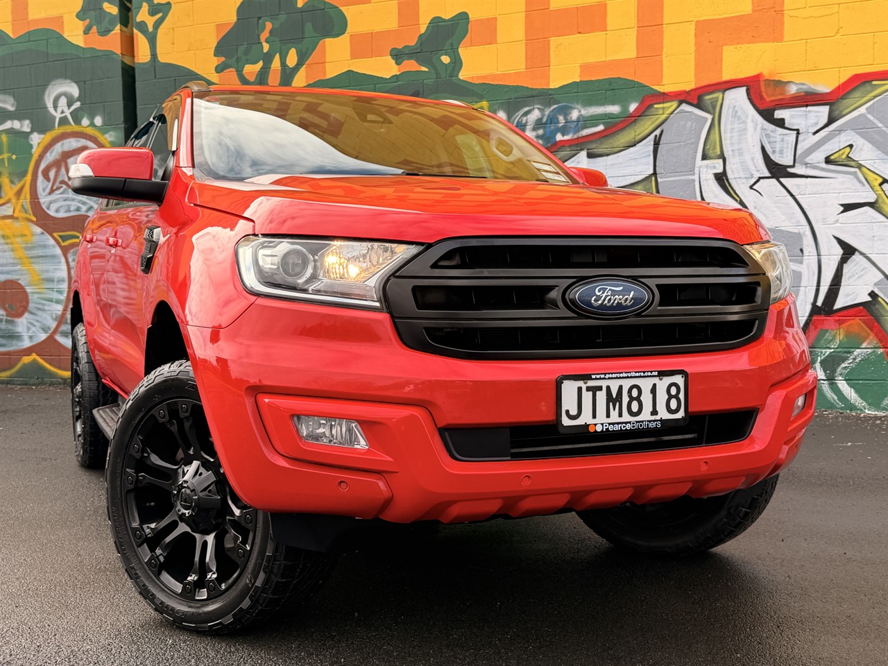 2016 Ford Everest