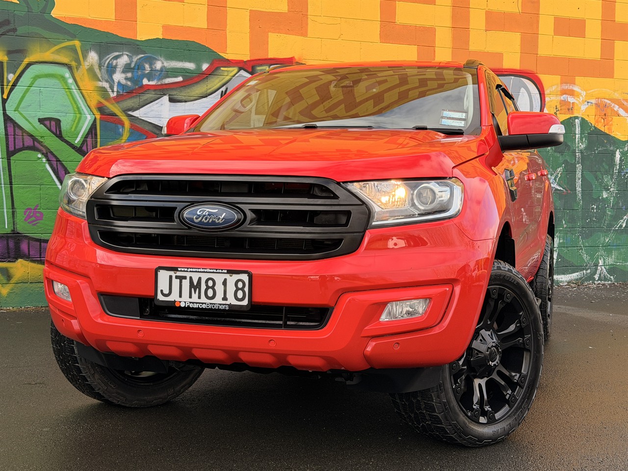 2016 Ford Everest