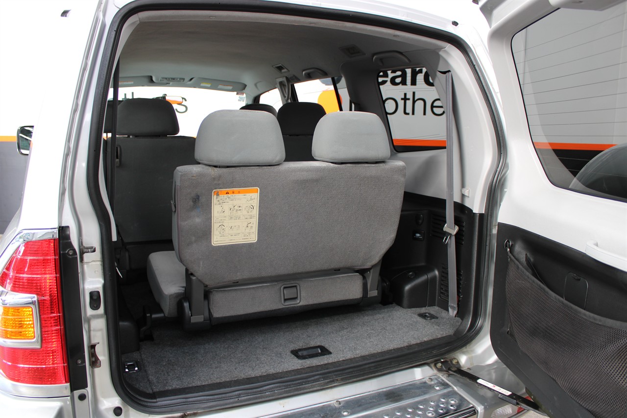 2000 Mitsubishi Pajero