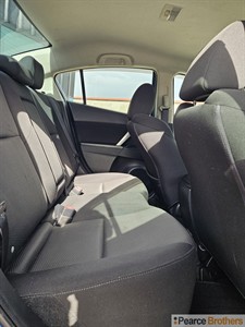 2013 Mazda Axela - Thumbnail
