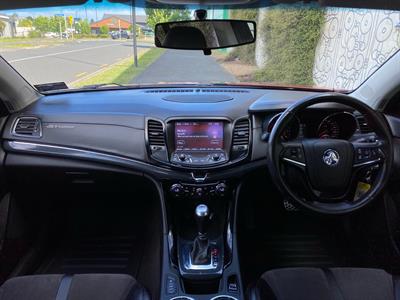 2015 Holden Commodore - Thumbnail