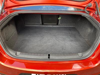 2015 Holden Commodore - Thumbnail