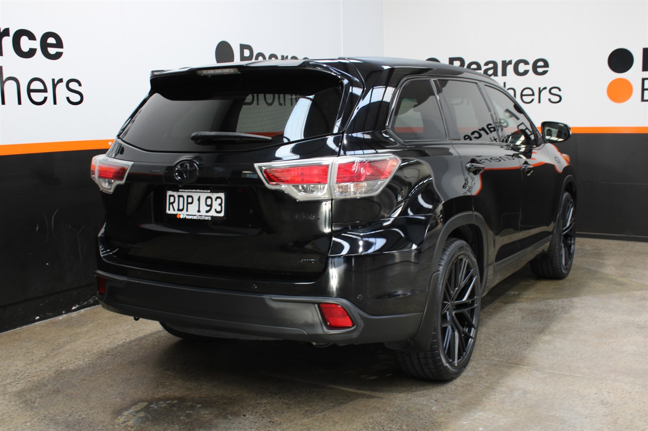 2016 Toyota HIGHLANDER