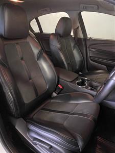 2016 Holden Commodore - Thumbnail