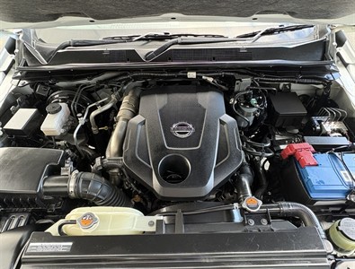 2016 Nissan Navara - Thumbnail