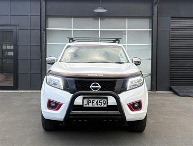 2016 Nissan Navara - Thumbnail