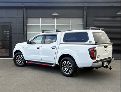 2016 Nissan Navara - Thumbnail