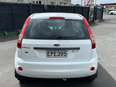 2008 Ford Fiesta - Thumbnail