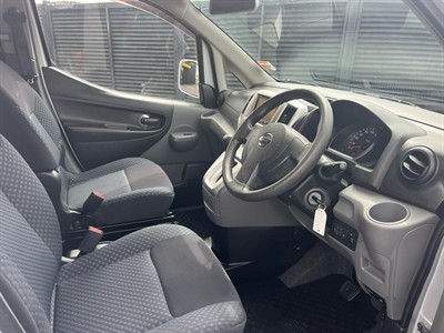 2014 Nissan NV200 - Thumbnail