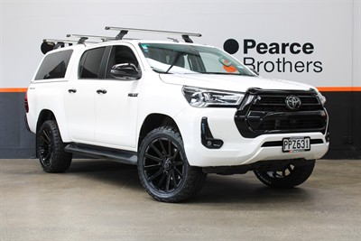 2022 Toyota Hilux - Thumbnail