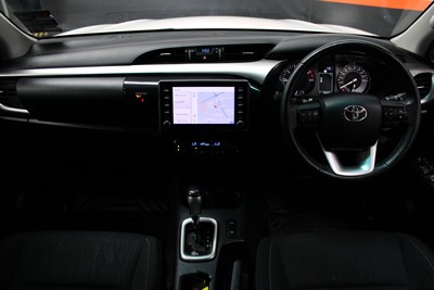 2022 Toyota Hilux - Thumbnail
