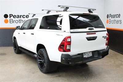 2022 Toyota Hilux - Thumbnail