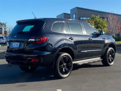 2018 Ford Everest - Thumbnail