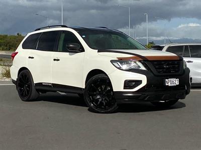 2018 Nissan Pathfinder - Thumbnail