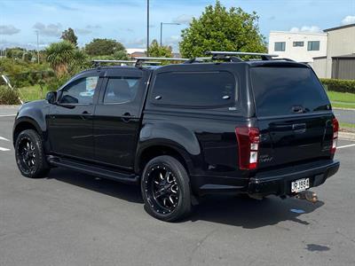 2016 Isuzu D-Max - Thumbnail