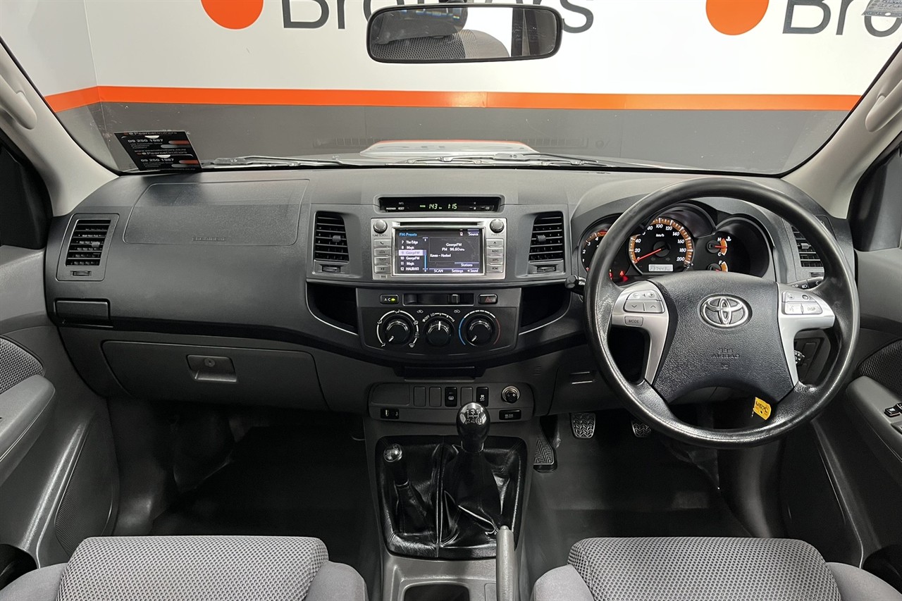 2015 Toyota Hilux