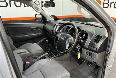 2015 Toyota Hilux - Thumbnail