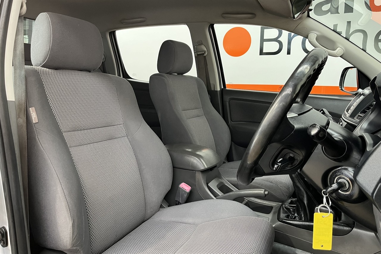 2015 Toyota Hilux