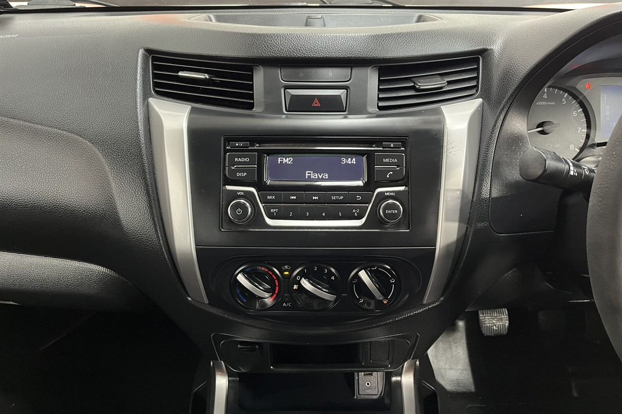 2015 Nissan Navara