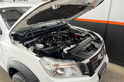 2015 Nissan Navara - Thumbnail