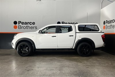 2015 Nissan Navara - Thumbnail