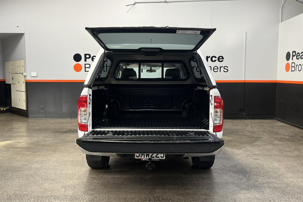 2015 Nissan Navara